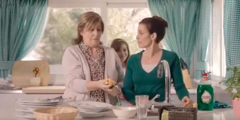 Locución publicitaria