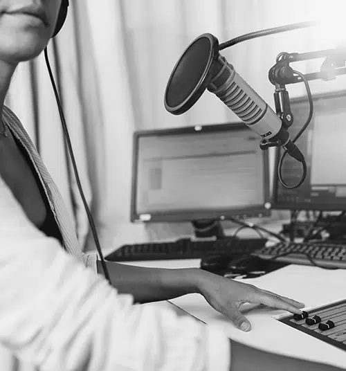 Locutor e-Learning 8 voz profesional - locutor e-learning